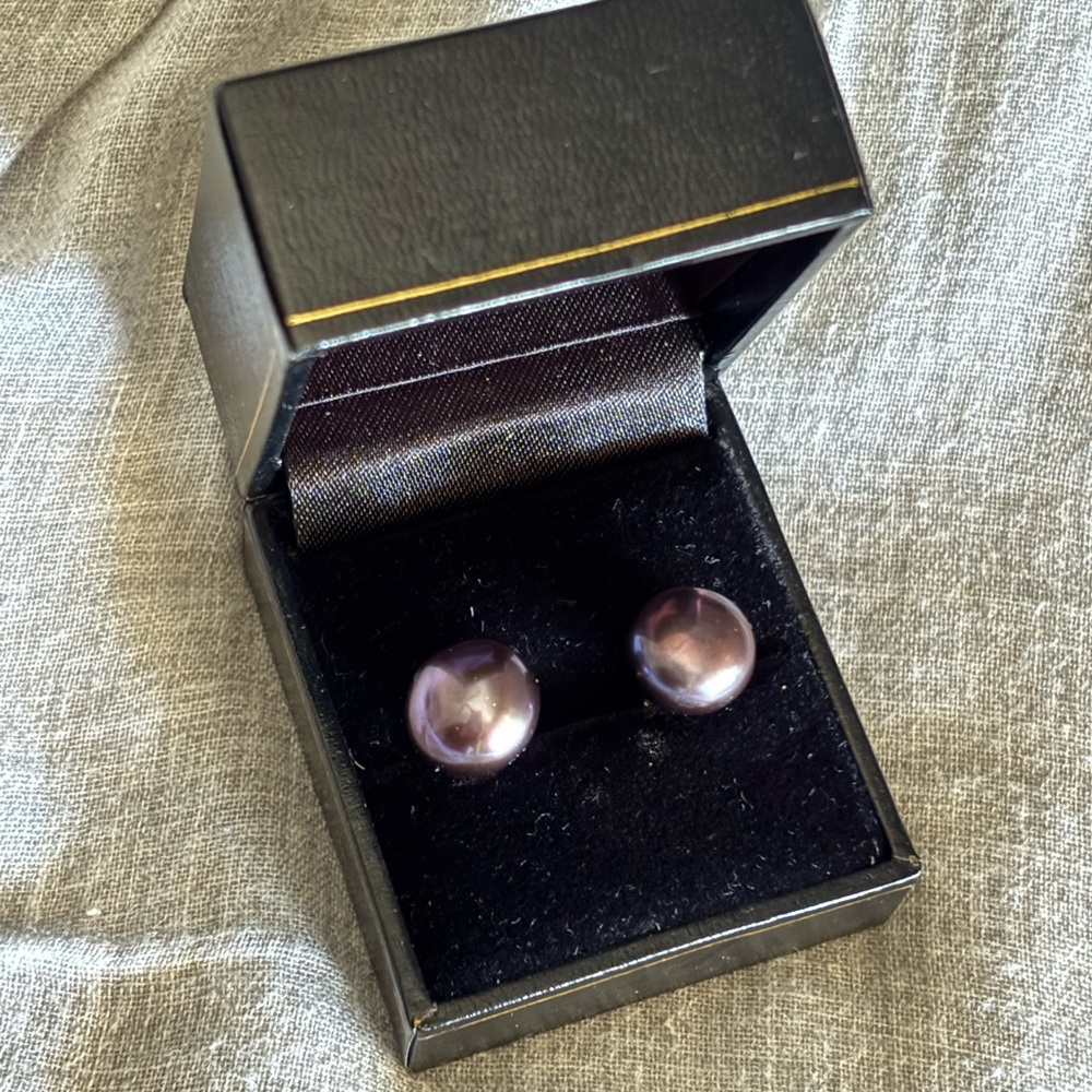 Tahitian Antique Black Pearl Stud Earrings